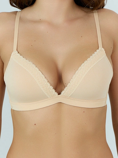 картинка Бюстгальтер женский бежевый от магазина стильной одежды Mark Formelle