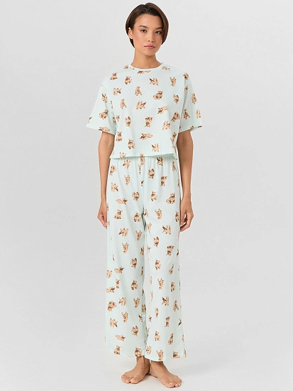 картинка Комплект домашний женский зеленый с собачками от магазина стильной одежды Mark Formelle