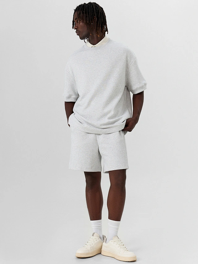 Комплект мужской серый: футболка и шорты - 7