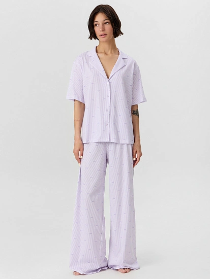 картинка Комплект домашний женский в полоску с бантиками от магазина стильной одежды Mark Formelle