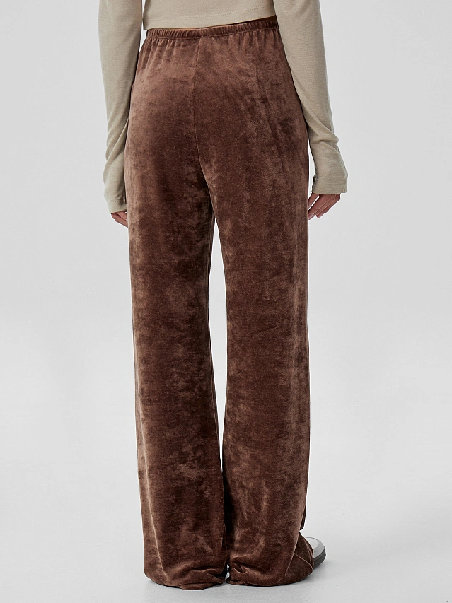 Брюки женские коричневые велюровые - 3