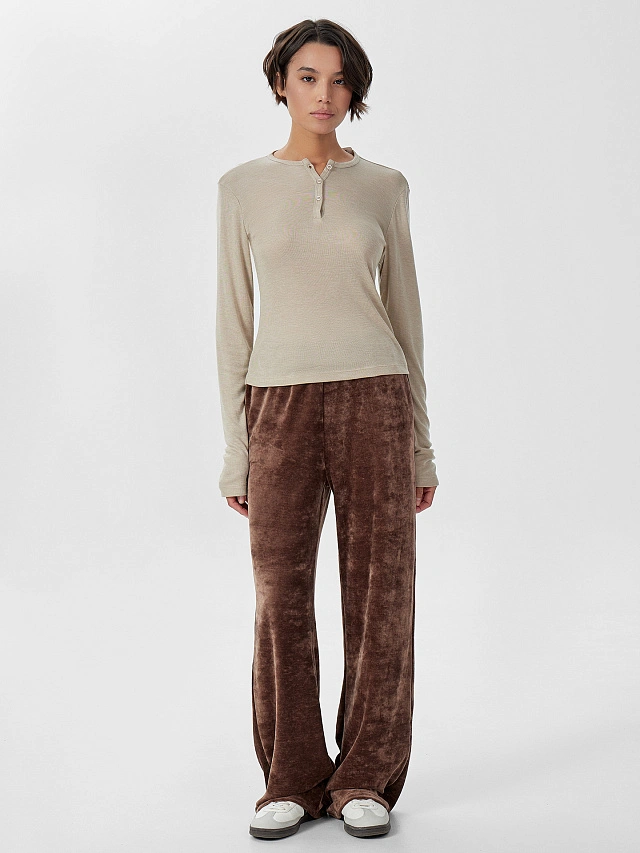 Брюки женские коричневые велюровые - 4