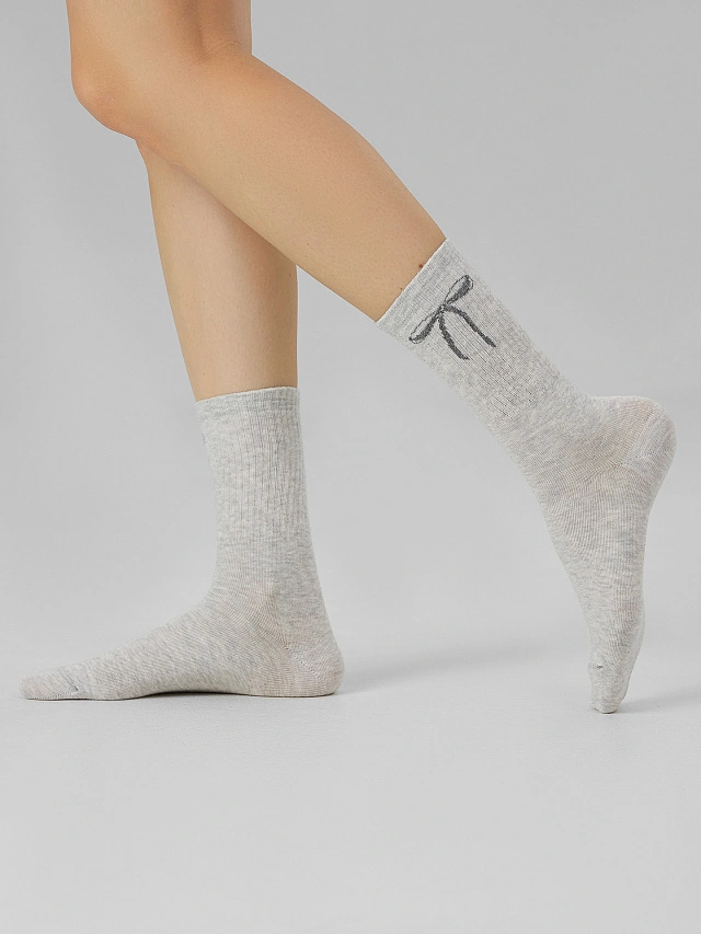 Носки женские серые с рисунком бантика - 3