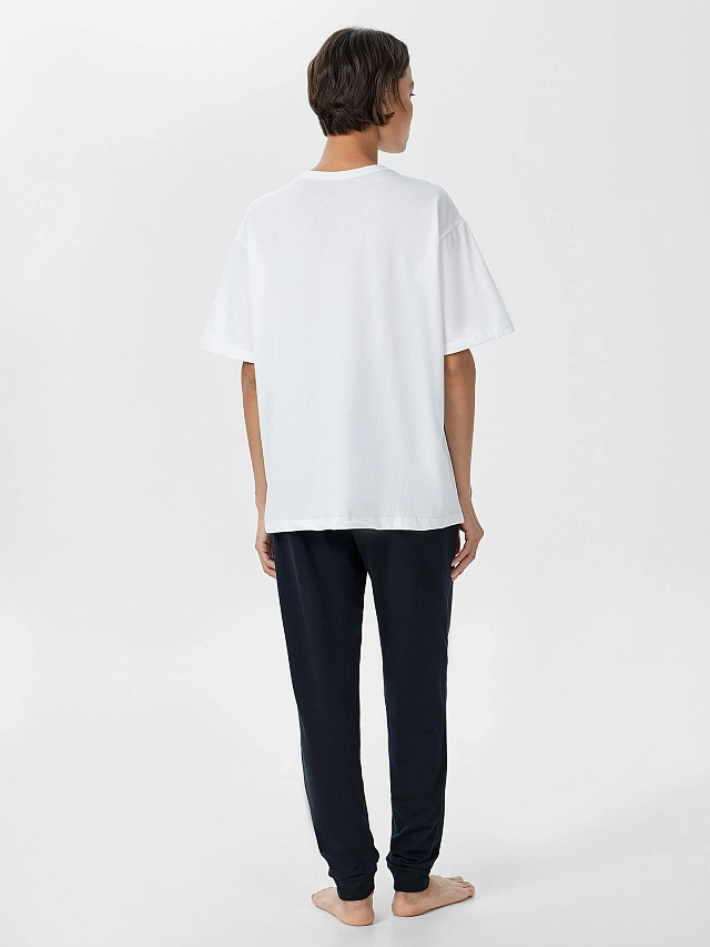 Комплект домашний: футболка и брюки с принтом - 11