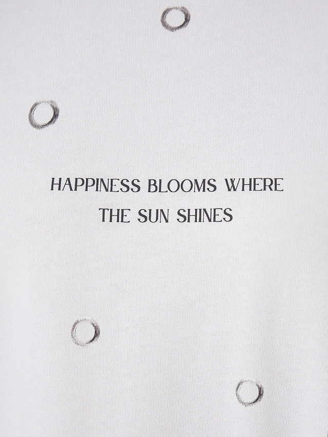 Футболка женская белая с надписью "Happiness blooms where the sun shines" - 6