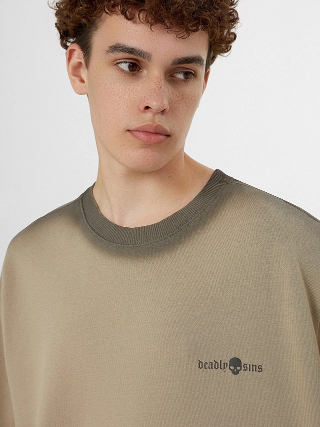 Комплект мужской коричневый: футболка и шорты - 5