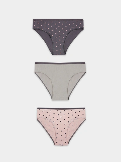 картинка Трусы для девочек в наборе, 3 шт от известного бренда одежды для девочек Mark Formelle