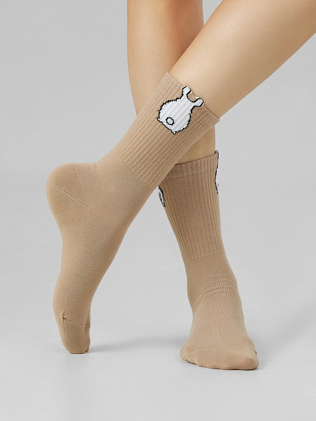 Носки женские коричневые с рисунком в виде кролика - 2