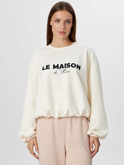 картинка Свитшот женский бежевый с надписью от магазина стильной одежды Mark Formelle