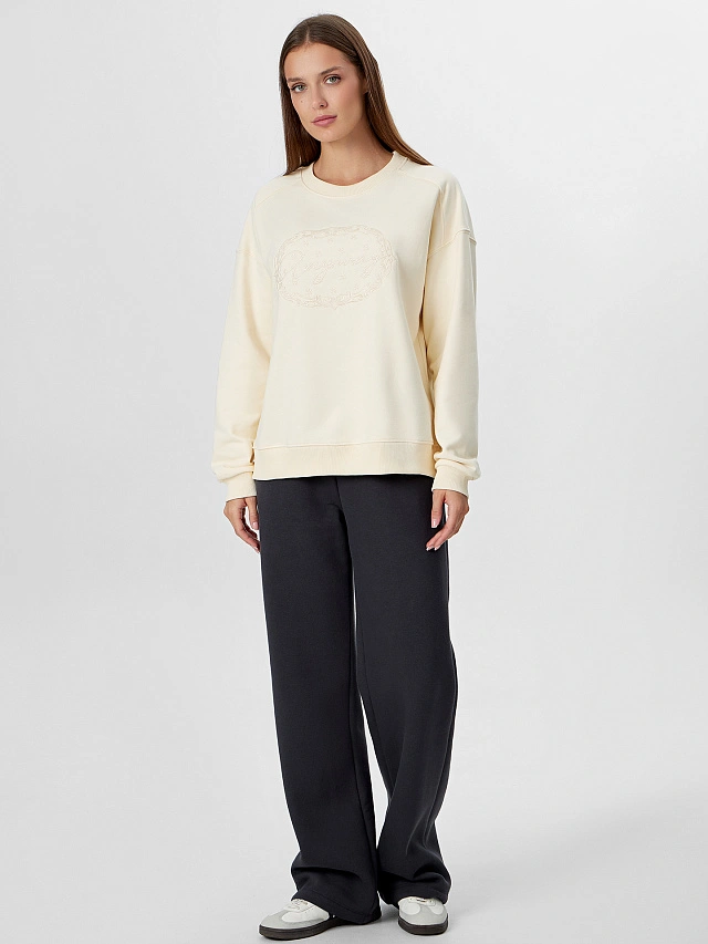 Свитшот женский бежевый с надписью "Аnyway" - 4