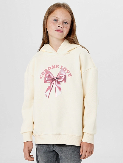 картинка Худи для девочек бежевое с надписью "Chrome love" от известного бренда одежды для девочек Mark Formelle