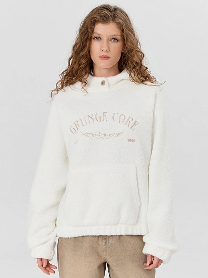 картинка Худи женское молочное с надписью "Grunge core" от магазина стильной одежды Mark Formelle