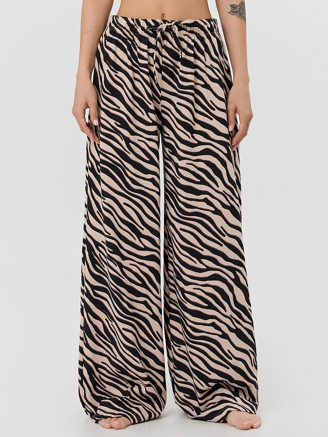 Комплект женский домашний с анималистичным принтом - 6