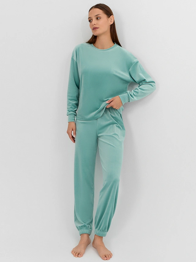 Комплект женский велюровый зеленый - 10