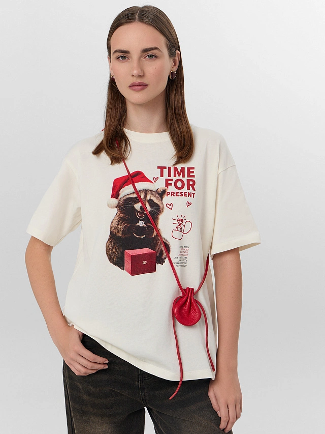 Футболка женская новогодняя с надписью "Time for present" - 7