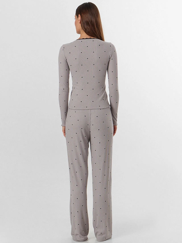 Комплект домашний женский серый с сердечками - 2