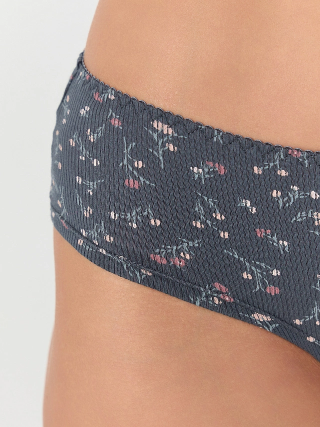 ТРУСЫ ЖЕНСКИЕ - 6