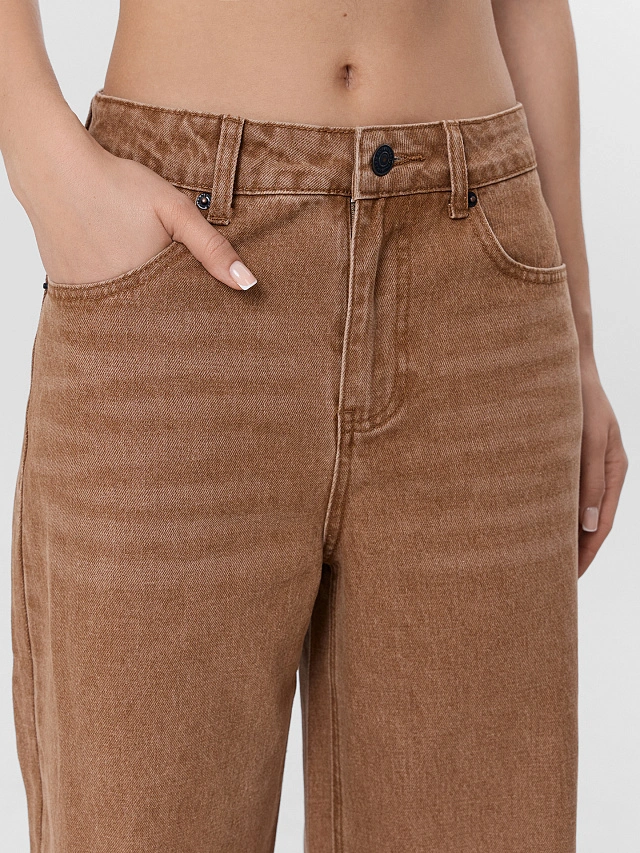 Джинсы женские коричневые - 6