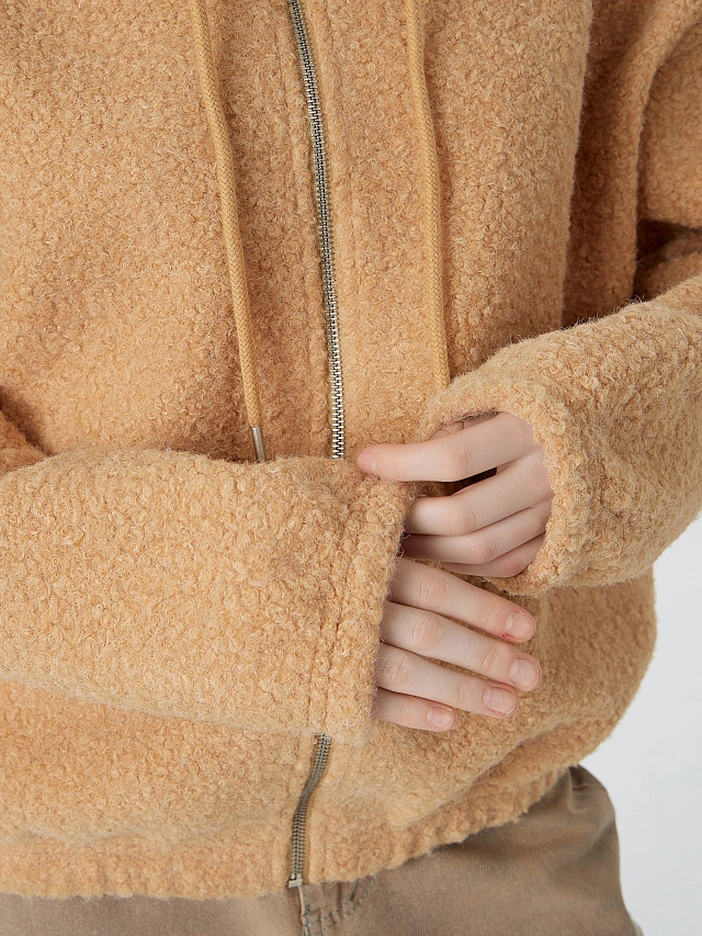 Толстовка женская бежевая на молнии с капюшоном - 6