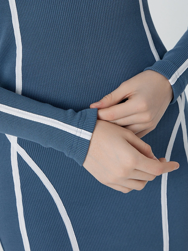 Платье женское синее с декоративными лампасами - 5