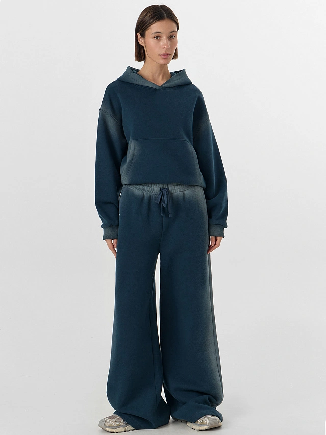 Брюки женские зеленые с декоративными потертостями - 4