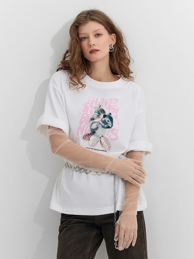 Футболка женская белая с новогодним принтом - 8