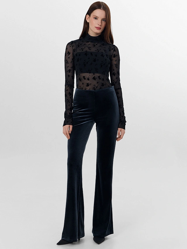 Брюки велюровые женские черные - 3