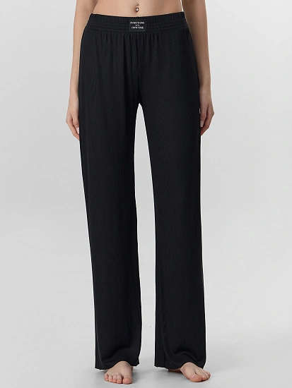 картинка БРЮКИ ЖЕНСКИЕ от магазина стильной одежды Mark Formelle