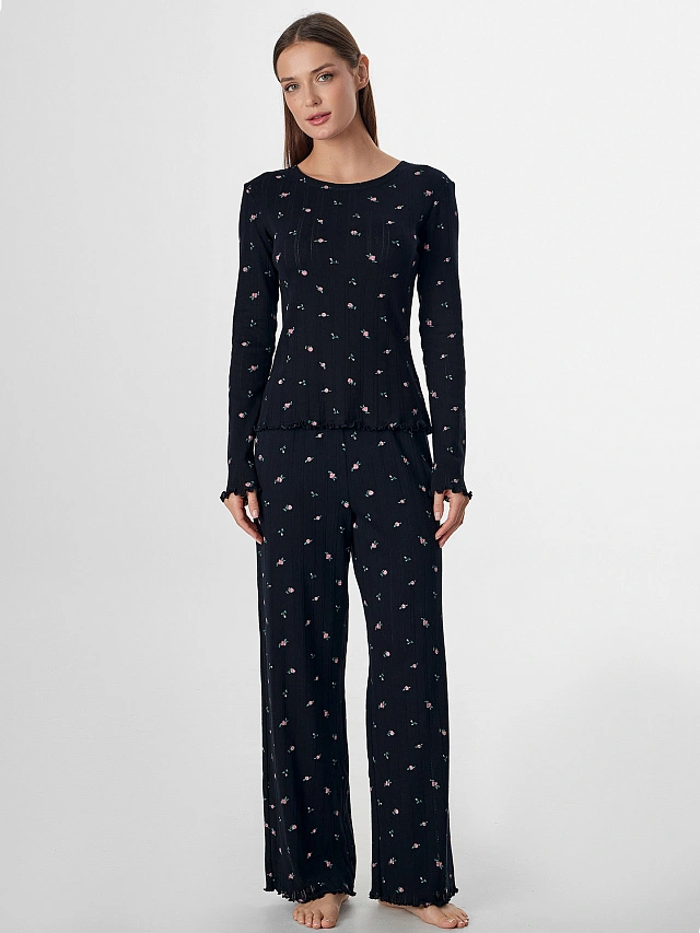 Комплект домашний женский черный с цветочным принтом - 2