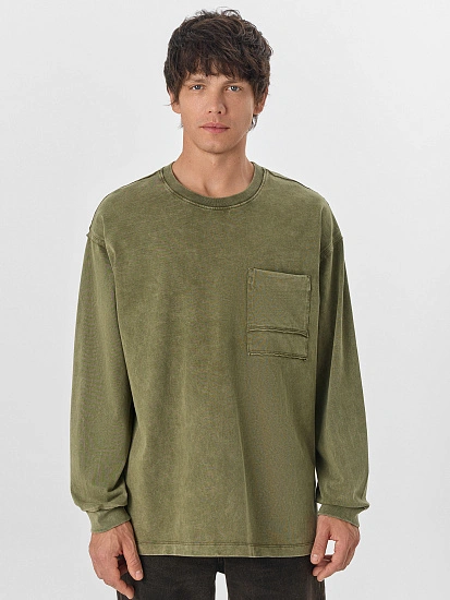 картинка Лонгслив оверсайз мужской зеленый от магазина мужской одежды Mark Formelle