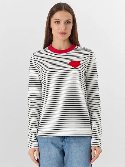 картинка Джемпер женский в полоску с сердечком от магазина стильной одежды Mark Formelle
