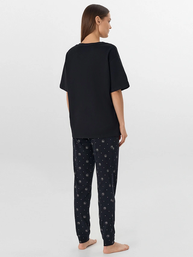 Комплект домашний: футболка и брюки с принтом - 2