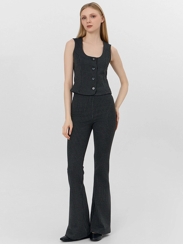 Жилет женский в полоску - 3