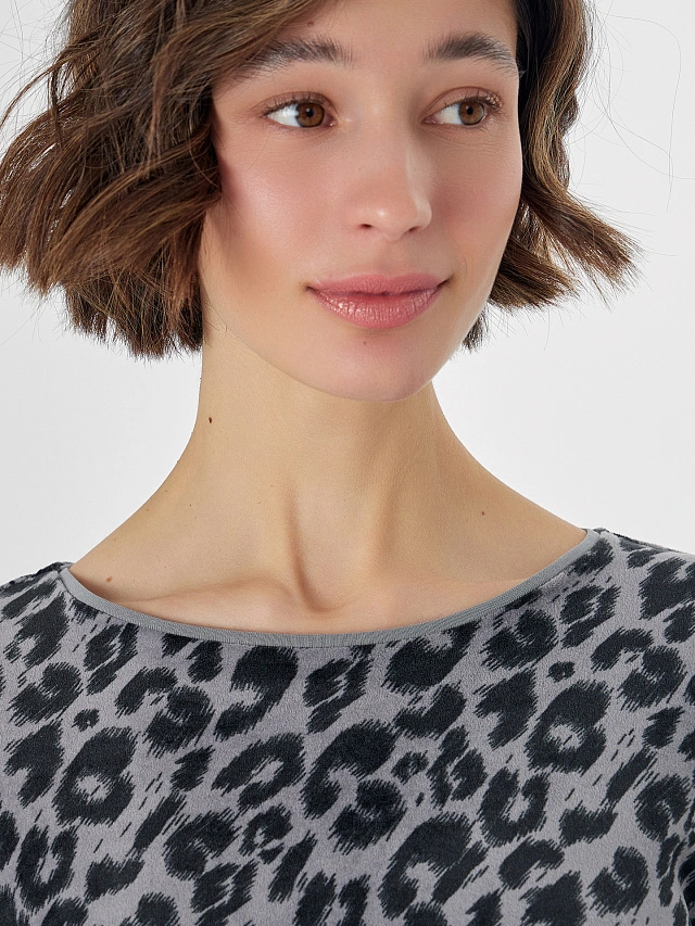 Комплект домашний женский велюровый серый с леопардовым принтом - 5