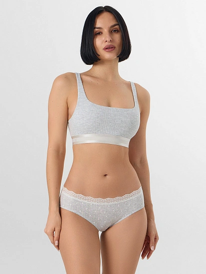 картинка Трусы слипы женские серые с принтом в сердечко от магазина стильной одежды Mark Formelle