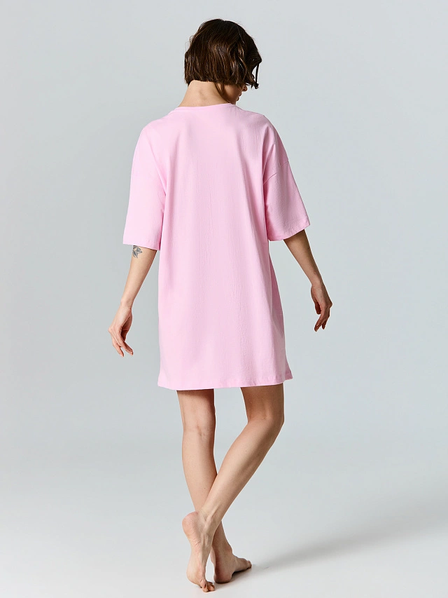 Туника домашняя женская розовая с надписью "Как обычно, все клубнично" - 4