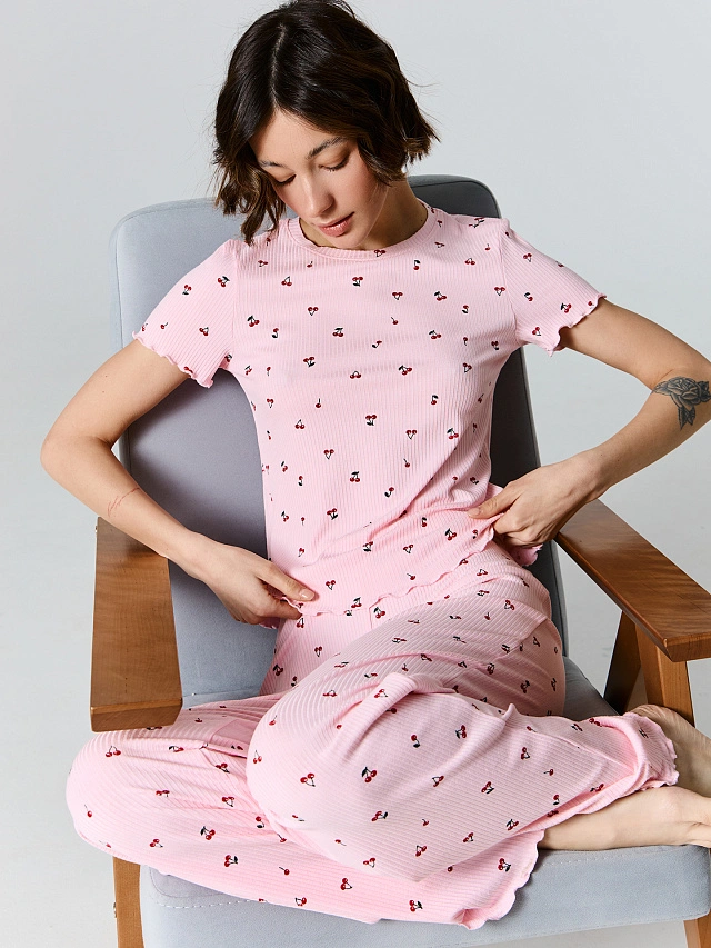 Комплект домашний женский розовый с принтом вишенки - 5