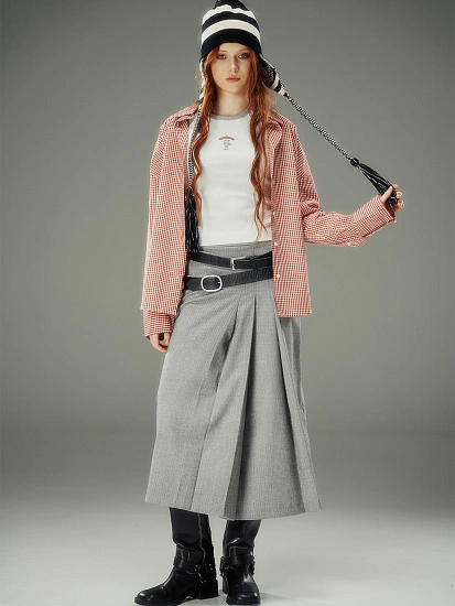 картинка Юбка женская прямая серая от магазина стильной одежды Mark Formelle