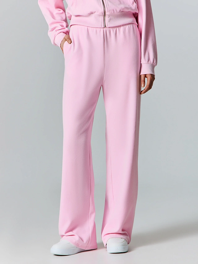 Брюки женские розовые велюровые - 2