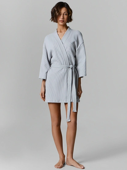 картинка Халат женский серый вафельный от магазина стильной одежды Mark Formelle