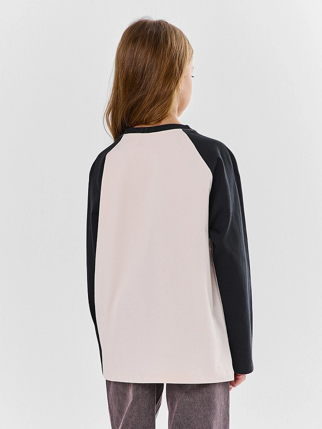 Джемпер для девочек бежевый с контрастными рукавами - 4