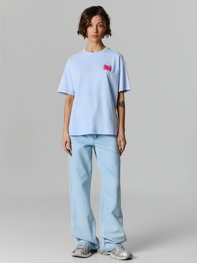 Футболка оверсайз женская голубая с обработкой эйсид - 3