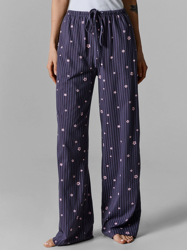 Брюки домашние женские синие с цветочным принтом - 3