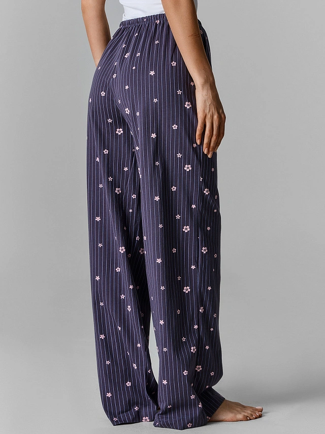 Брюки домашние женские синие с цветочным принтом - 4