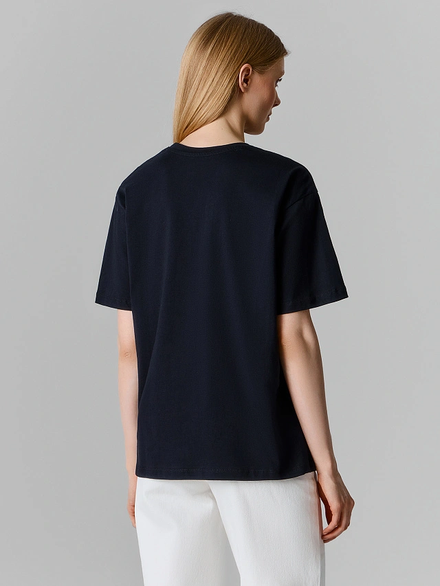 Футболка женская черная с вышивкой оверсайз - 5