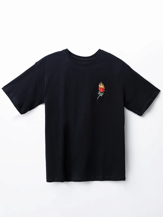 Футболка женская черная с вышивкой оверсайз - 6