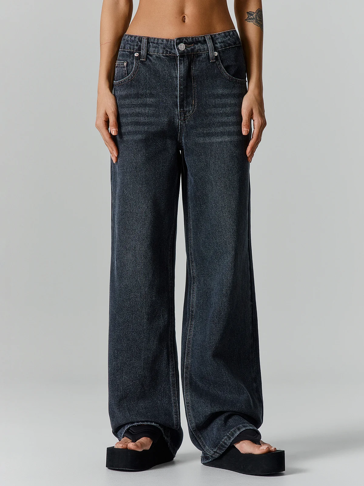 Джинсы Wide leg fit женские серые